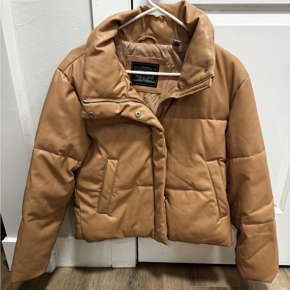 Levi’s Faux Leather Puffer Coat - Picture 5 of 5